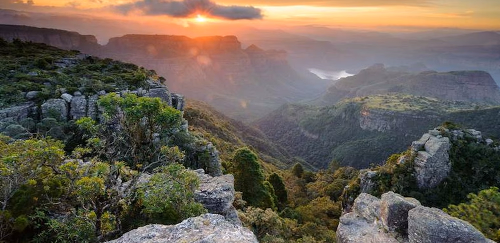 Sunrise over the Blyde River Canyon on the Panorama Route